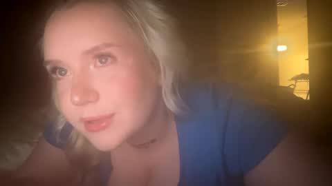 Snapshot of oliviaskies chatting on 10.01.25 Olivia baby online show from 10.01.25