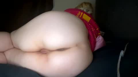 Snapshot of oliviaskies chatting on 10.31.25 Olivia baby online show from 10.31.25