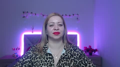 Oliviaverr online show from 04.10.26