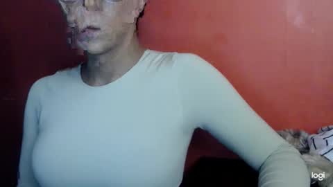 Snapshot of oliviazalabaria chatting on 02.16.26 oliviazalabaria online show from 02.16.26