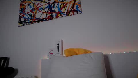 Snapshot of olivka_flower chatting on 01.10.25 Angelina Lina online show from 01.10.25