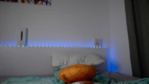 Snapshot of olivka_flower chatting on 02.22.25 Angelina Lina online show from 02.22.25