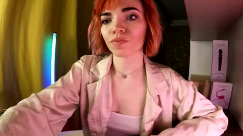 Angelina Lina online show from 04.05.26