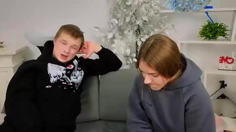 Olli and Stiw online show from 11.26.25