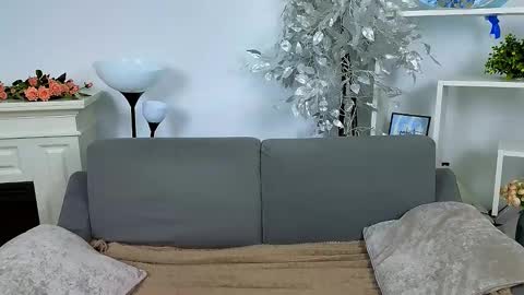 Olli and Stiw online show from 12.14.25