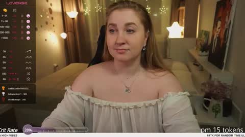 OllyDoll online show from 03.11.25