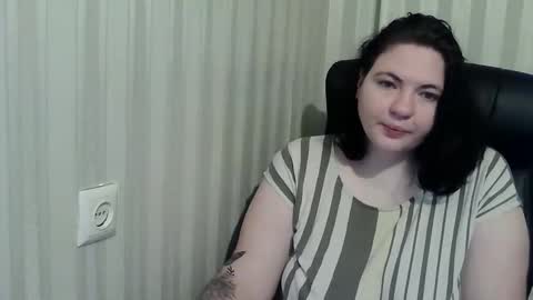 OlyaFire online show from 11.04.25