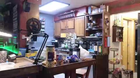 Snapshot of omfgy chatting on 10.08.25 Norm online show from 10.08.25