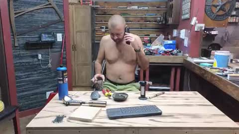 Snapshot of omfgy chatting on 11.03.25 Norm online show from 11.03.25