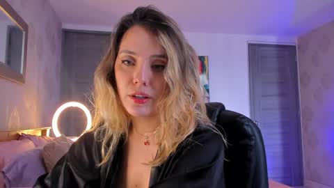 Martina Ricci online show from 01.06.25