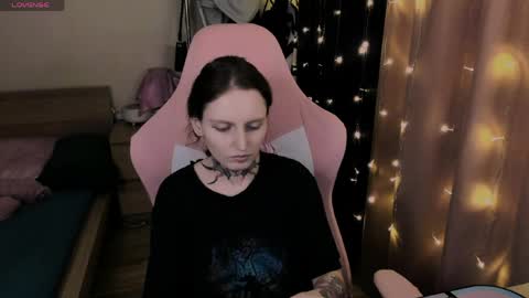 on_yxxx online show from 04.23.26