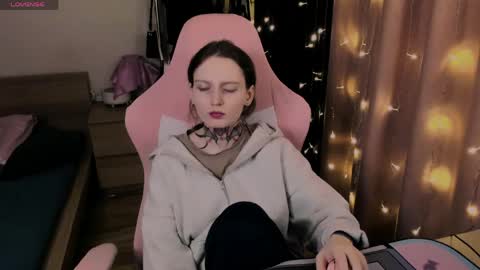 on_yxxx online show from 04.26.26