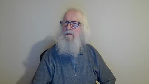 Snapshot of onanister chatting on 12.03.24 Somewhere over the rainbow online show from 12.03.24