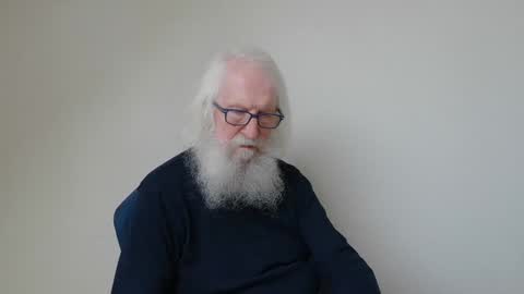 Snapshot of onanister chatting on 12.15.24 Somewhere over the rainbow online show from 12.15.24