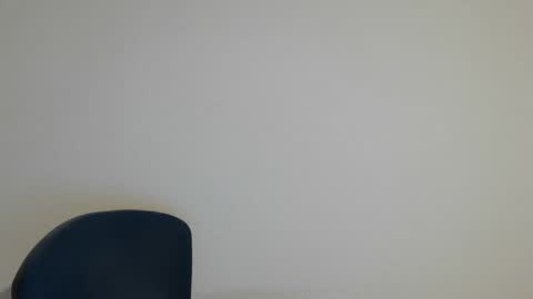 Snapshot of onanister chatting on 12.31.24 Somewhere over the rainbow online show from 12.31.24