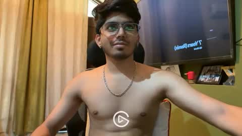 Snapshot of onarch chatting on 09.12.25 onarch online show from 09.12.25