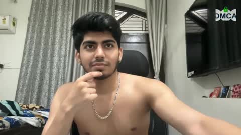 Snapshot of onarch chatting on 10.30.25 onarch online show from 10.30.25