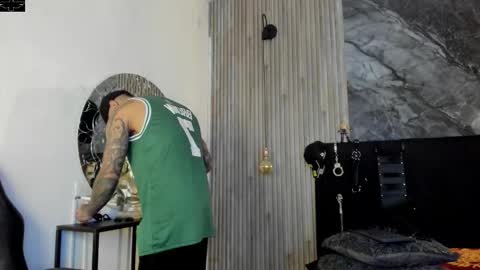 Snapshot of onceagain97_ chatting on 10.11.25 ... online show from 10.11.25