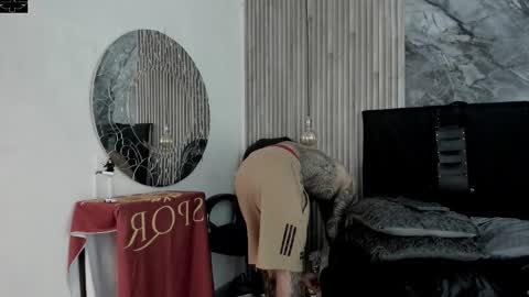 Snapshot of onceagain97_ chatting on 10.16.25 ... online show from 10.16.25