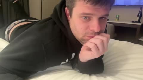 Snapshot of onceaweekview chatting on 01.16.25 onceaweekview online show from 01.16.25