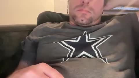 Snapshot of onceaweekview chatting on 02.05.25 onceaweekview online show from 02.05.25