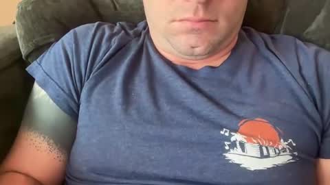 Snapshot of onceaweekview chatting on 02.08.25 onceaweekview online show from 02.08.25