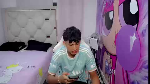 Snapshot of one_millionn_ chatting on 09.10.25 M I L L I O N online show from 09.10.25