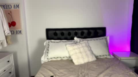 Brazilian Girls One More Cum online show from 03.09.25