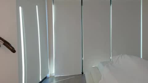 oneandonlytaylorcollins online show from 11.24.25