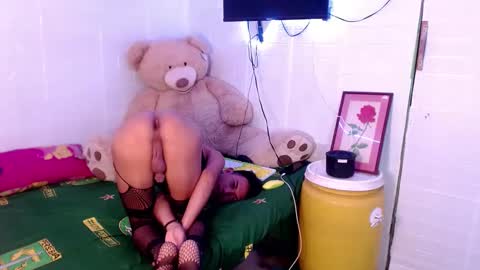 Wyn Will serve you and be your slave online show from 03.11.25