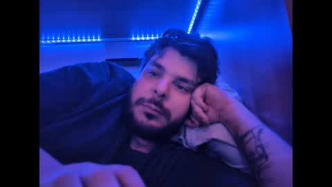 Snapshot of onecrew1 chatting on 10.04.25 onecrew1 online show from 10.04.25