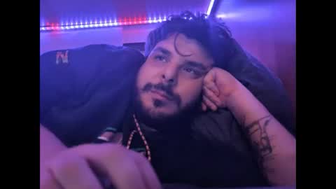 Snapshot of onecrew1 chatting on 10.16.25 onecrew1 online show from 10.16.25