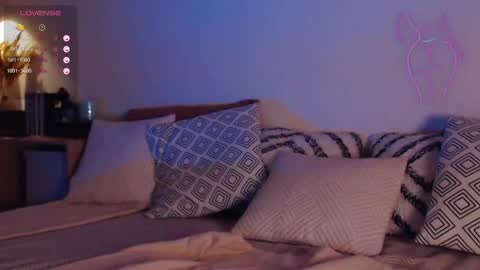 Snapshot of onehotbigass chatting on 01.24.25 ONLINE online show from 01.24.25