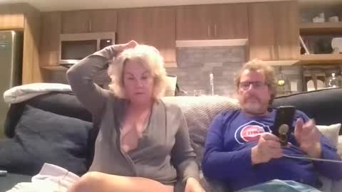 Snapshot of oneoften1000 chatting on 12.11.24 couple mature milf bigboobs curvy mommydaddy online show from 12.11.24