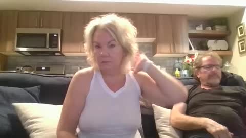 Snapshot of oneoften1000 chatting on 12.11.24 couple mature milf bigboobs curvy mommydaddy online show from 12.11.24