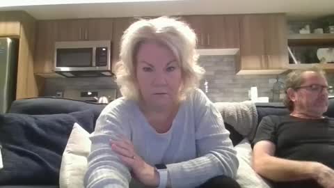 Snapshot of oneoften1000 chatting on 12.21.24 couple mature milf bigboobs curvy mommydaddy online show from 12.21.24