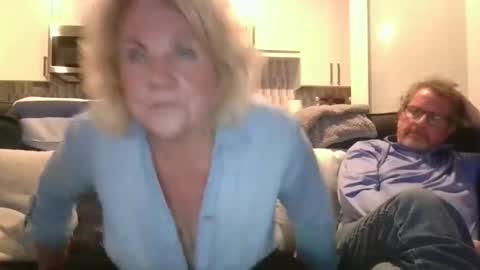 Snapshot of oneoften1000 chatting on 02.11.25 couple mature milf bigboobs curvy mommydaddy online show from 02.11.25