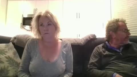Snapshot of oneoften1000 chatting on 02.18.25 couple mature milf bigboobs curvy mommydaddy online show from 02.18.25