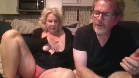 Snapshot of oneoften1000 chatting on 03.03.25 couple mature milf bigboobs curvy mommydaddy online show from 03.03.25