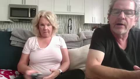 couple mature milf bigboobs curvy mommydaddy online show from 10.09.25