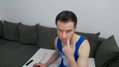 onesexyguy4u online show from 01.26.25