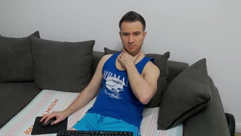 onesexyguy4u online show from 03.01.25