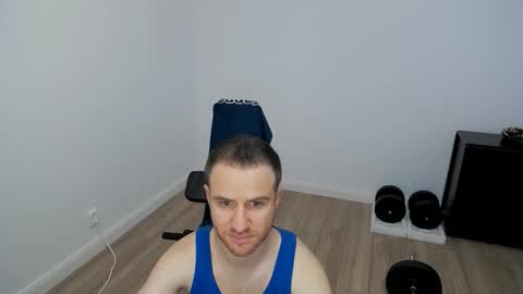 onesexyguy4u online show from 09.14.25