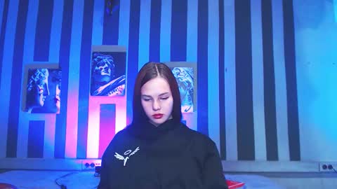 Snapshot of onessandra chatting on 10.10.25 onessandra online show from 10.10.25