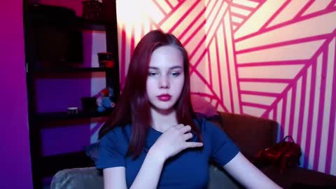 Snapshot of onessandra chatting on 10.20.25 onessandra online show from 10.20.25