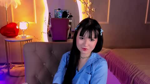 Snapshot of onix_cherry chatting on 02.18.26 Mina online show from 02.18.26