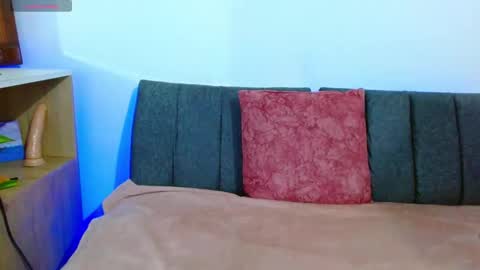 onlily online show from 03.14.26