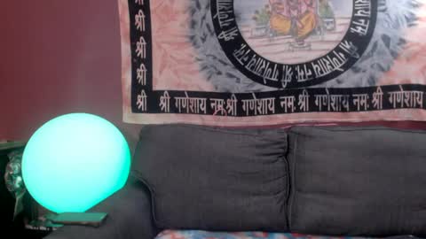 Only1JTreasure online show from 12.22.24