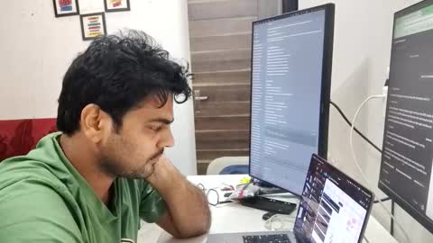 Snapshot of only_c2c_ chatting on 11.12.25 Raj online show from 11.12.25