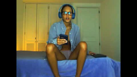 Snapshot of onlybecca chatting on 03.01.26 Only Becca online show from 03.01.26